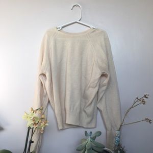 Cute thrifted yellow sweater ☺️